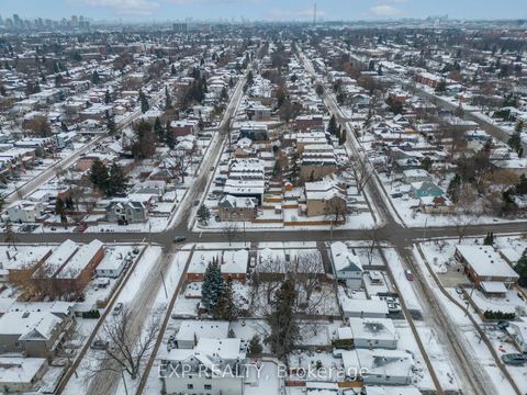 Photo 16 at 55 Donside Drive, Birchmount, Toronto