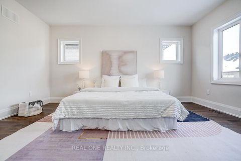 Photo 21 at 18 Mace Avenue, Rural Richmond Hill, Richmond Hill