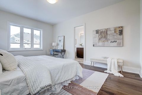 Photo 23 at 18 Mace Avenue, Rural Richmond Hill, Richmond Hill