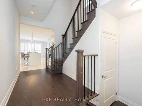 Photo 7 at 14 Longworth Avenue, Rural Richmond Hill, Richmond Hill