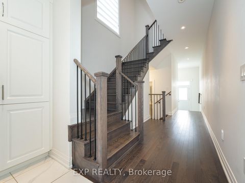 Photo 8 at 14 Longworth Avenue, Rural Richmond Hill, Richmond Hill