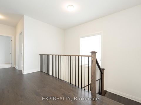 Photo 19 at 14 Longworth Avenue, Rural Richmond Hill, Richmond Hill