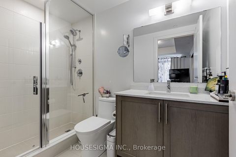 Photo 11 at 708 - 10 Gatineau Drive, Beverley Glen, Vaughan