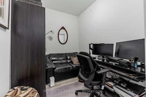 Photo 14 at 708 - 10 Gatineau Drive, Beverley Glen, Vaughan