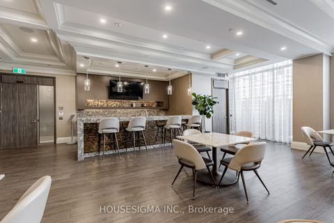 Photo 21 at 708 - 10 Gatineau Drive, Beverley Glen, Vaughan