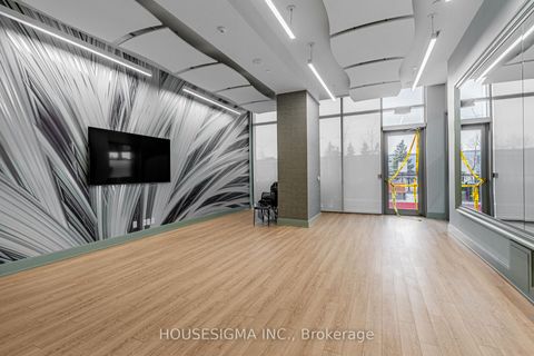 Photo 25 at 708 - 10 Gatineau Drive, Beverley Glen, Vaughan