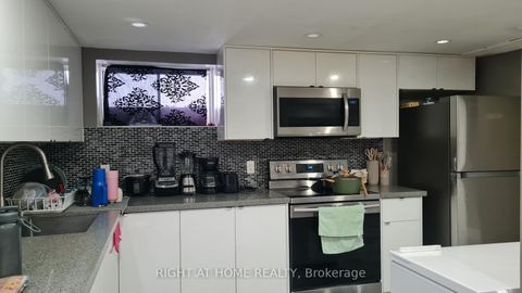 Photo 36 at 124 Overture Road, West Hill, Toronto