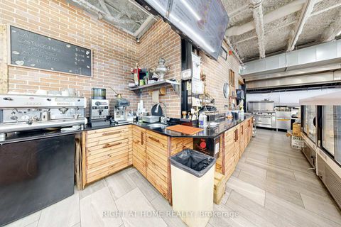 Photo 13 at 1 - 3350 Dufferin Street, Glen Park, Toronto