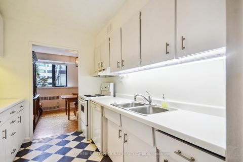 Photo 10 at 512 - 120 Rosedale Valley Road, Moore Park, Toronto