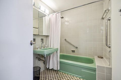 Photo 17 at 512 - 120 Rosedale Valley Road, Moore Park, Toronto