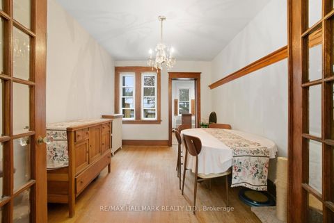 Photo 3 at 130 Elmer Avenue, The Beaches, Toronto