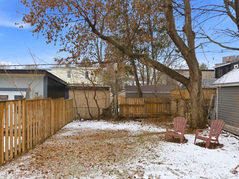 Photo 14 at 130 Elmer Avenue, The Beaches, Toronto