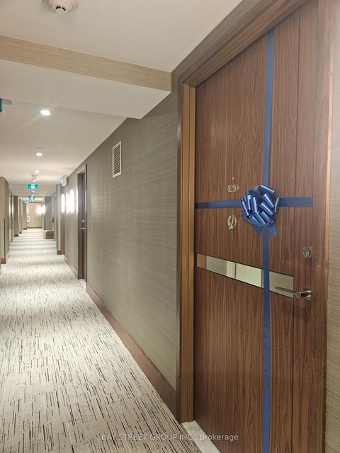 Photo 9 at 4210 - 1 Concord CityPlace Way, Waterfront Communities C1, Toronto