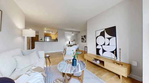 Photo 3 at 301 - 7 Lorraine Drive, Willowdale West, Toronto