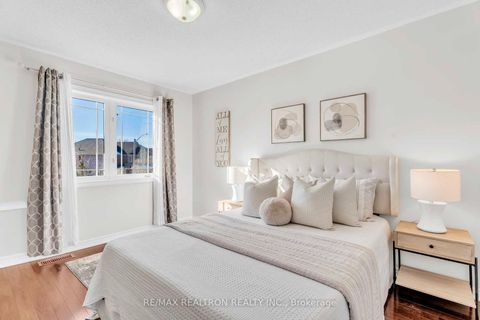 Photo 19 at 18 Pegasus Drive, Oak Ridges, Richmond Hill