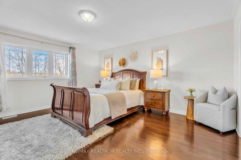 Photo 20 at 18 Pegasus Drive, Oak Ridges, Richmond Hill