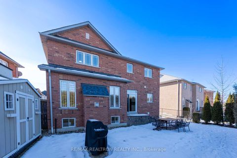 Photo 41 at 18 Pegasus Drive, Oak Ridges, Richmond Hill