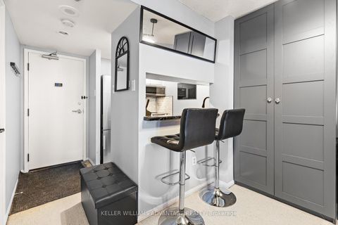 Photo 17 at 1707 - 705 King Street W, Niagara, Toronto