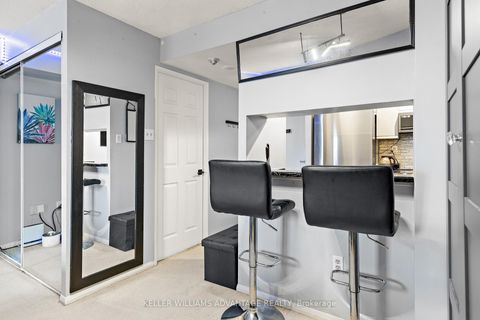 Photo 18 at 1707 - 705 King Street W, Niagara, Toronto