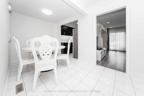 Photo 5 at 52 - 55 Brimwood Boulevard, Agincourt North, Toronto