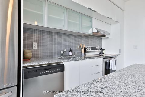 Photo 10 at 3106 - 110 Charles Street E, Yonge Corridor, Toronto