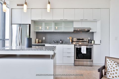 Photo 11 at 3106 - 110 Charles Street E, Yonge Corridor, Toronto