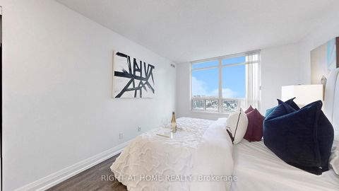 Photo 25 at 1717 - 8 Hillcrest Avenue, Willowdale East, Toronto