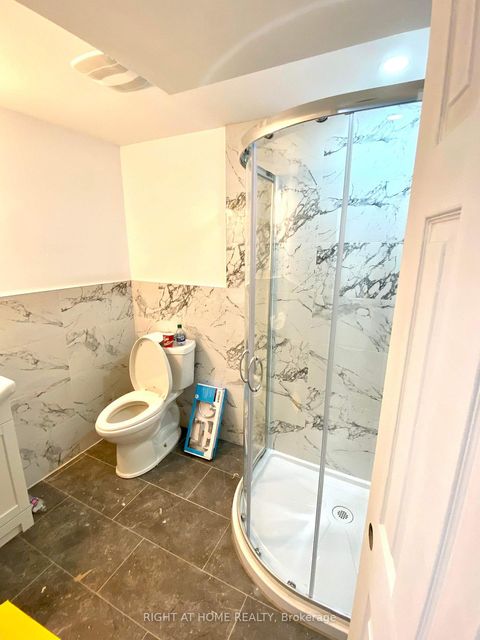 Photo 7 at 15 Arnprior Road, Bendale, Toronto