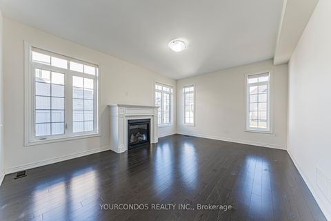 Photo 7 at 100 Beckett Avenue, Holland Landing, East Gwillimbury