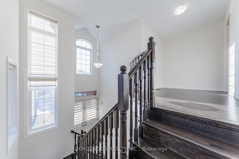 Photo 17 at 100 Beckett Avenue, Holland Landing, East Gwillimbury