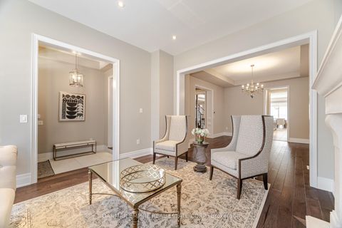 Photo 4 at 386 Tudor Avenue, WO West, Oakville