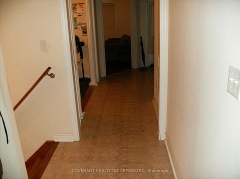 Photo 6 at 51 Campi Road, Vellore Village, Vaughan