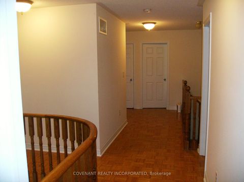 Photo 13 at 51 Campi Road, Vellore Village, Vaughan