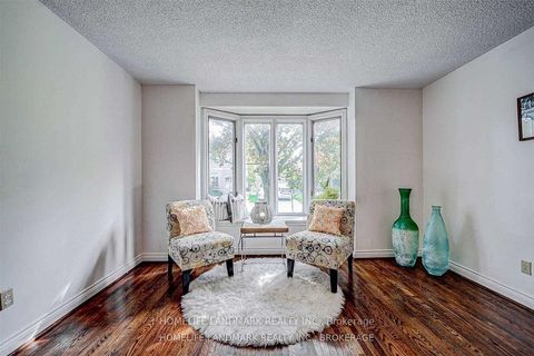 Photo 7 at 44 Frontenac Avenue, Nortown, Toronto