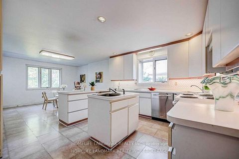 Photo 8 at 44 Frontenac Avenue, Nortown, Toronto