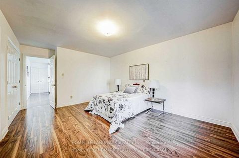 Photo 10 at 44 Frontenac Avenue, Nortown, Toronto