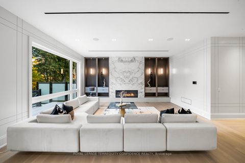 Photo 14 at 38 Howard Drive, Bayview Village, Toronto