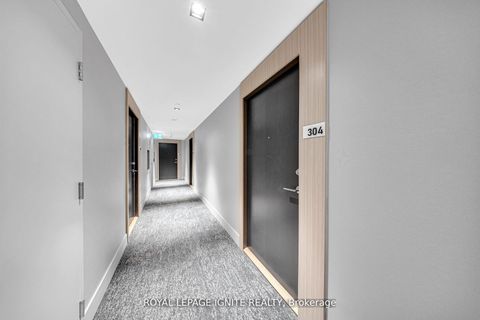 Photo 10 at 304 - 1461 Lawrence Avenue W, Amesbury, Toronto