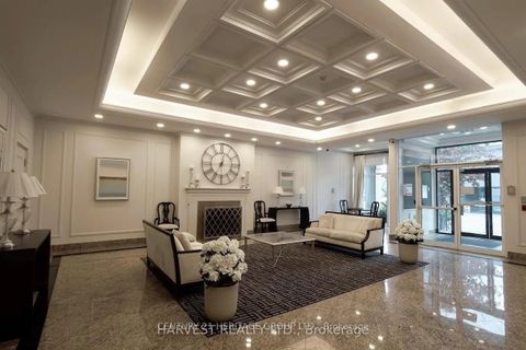 Photo 5 at 307 - 1 Hycrest Avenue, Willowdale East, Toronto