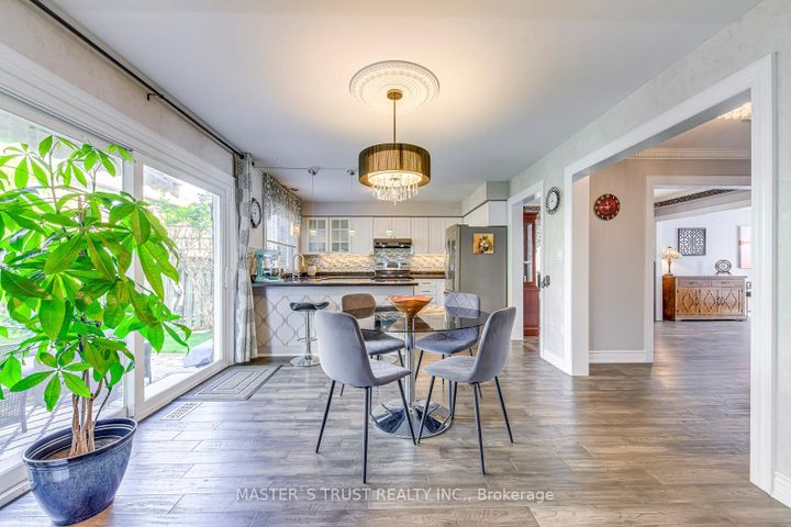 Photo 14 at 66 Snow Leopard Court, Wellington, Brampton