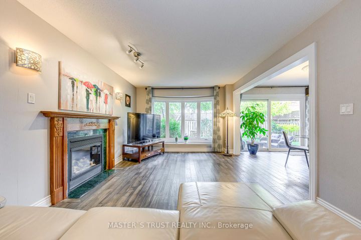 Photo 20 at 66 Snow Leopard Court, Wellington, Brampton