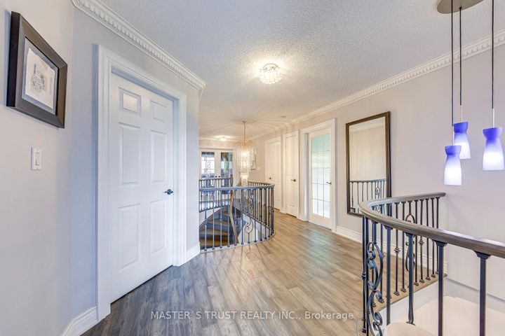 Photo 27 at 66 Snow Leopard Court, Wellington, Brampton