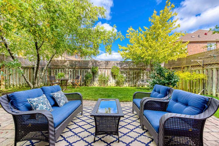 Photo 47 at 66 Snow Leopard Court, Wellington, Brampton