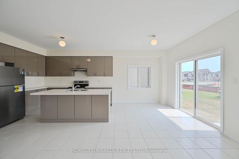 Photo 15 at 1155 Cole Street, Alcona, Innisfil