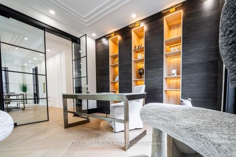 Photo 6 at 210 Homewood Avenue, Newtonbrook West, Toronto