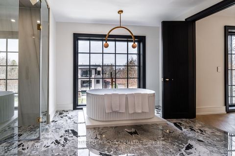 Photo 22 at 210 Homewood Avenue, Newtonbrook West, Toronto