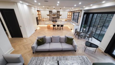 Photo 48 at 210 Homewood Avenue, Newtonbrook West, Toronto