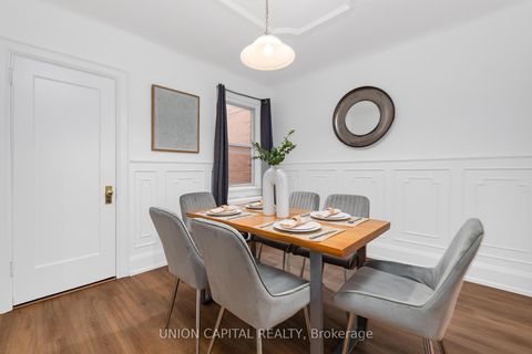 Photo 9 at 69 DENISON Avenue, Chinatown, Toronto