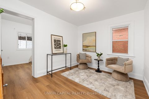 Photo 31 at 69 DENISON Avenue, Chinatown, Toronto