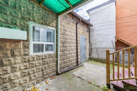 Photo 42 at 69 DENISON Avenue, Chinatown, Toronto